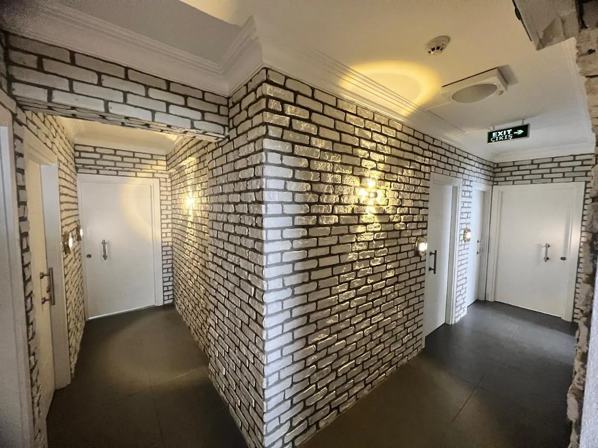 Karaca Suite Istanbul Hotel